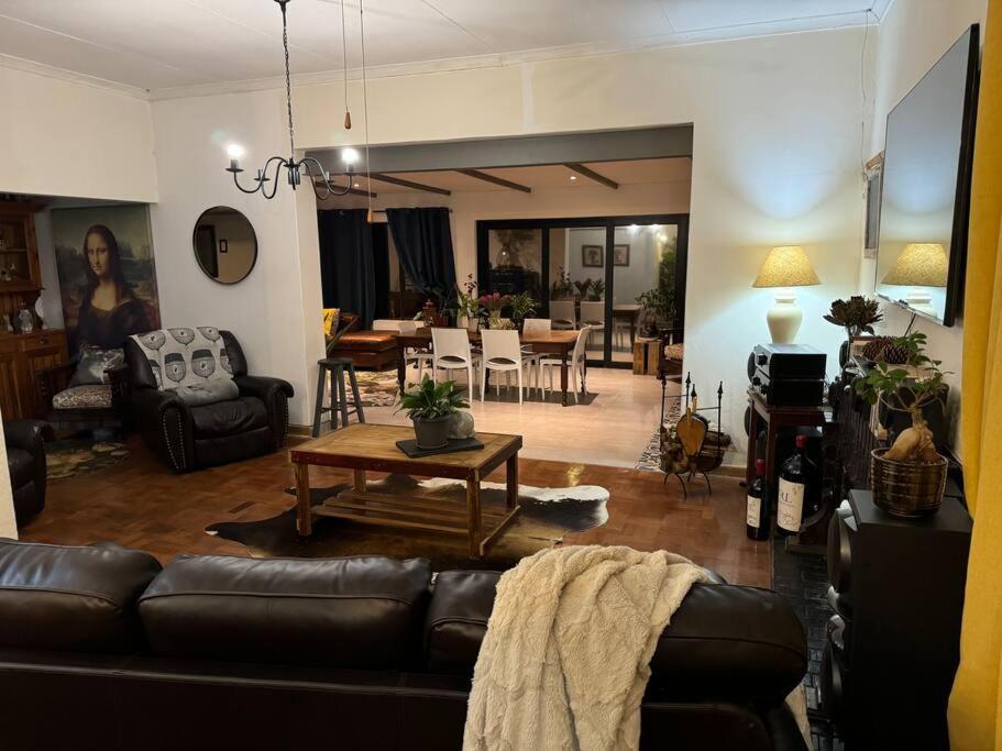 Holiday home Cosy With An Ocean Breath! Cape Town