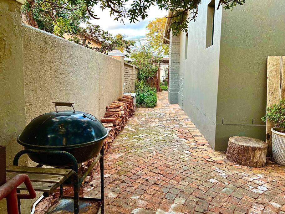 Cosy With An Ocean Breath! Holiday home Cape Town